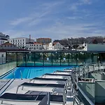 Vip Executive Eden Aparthotel