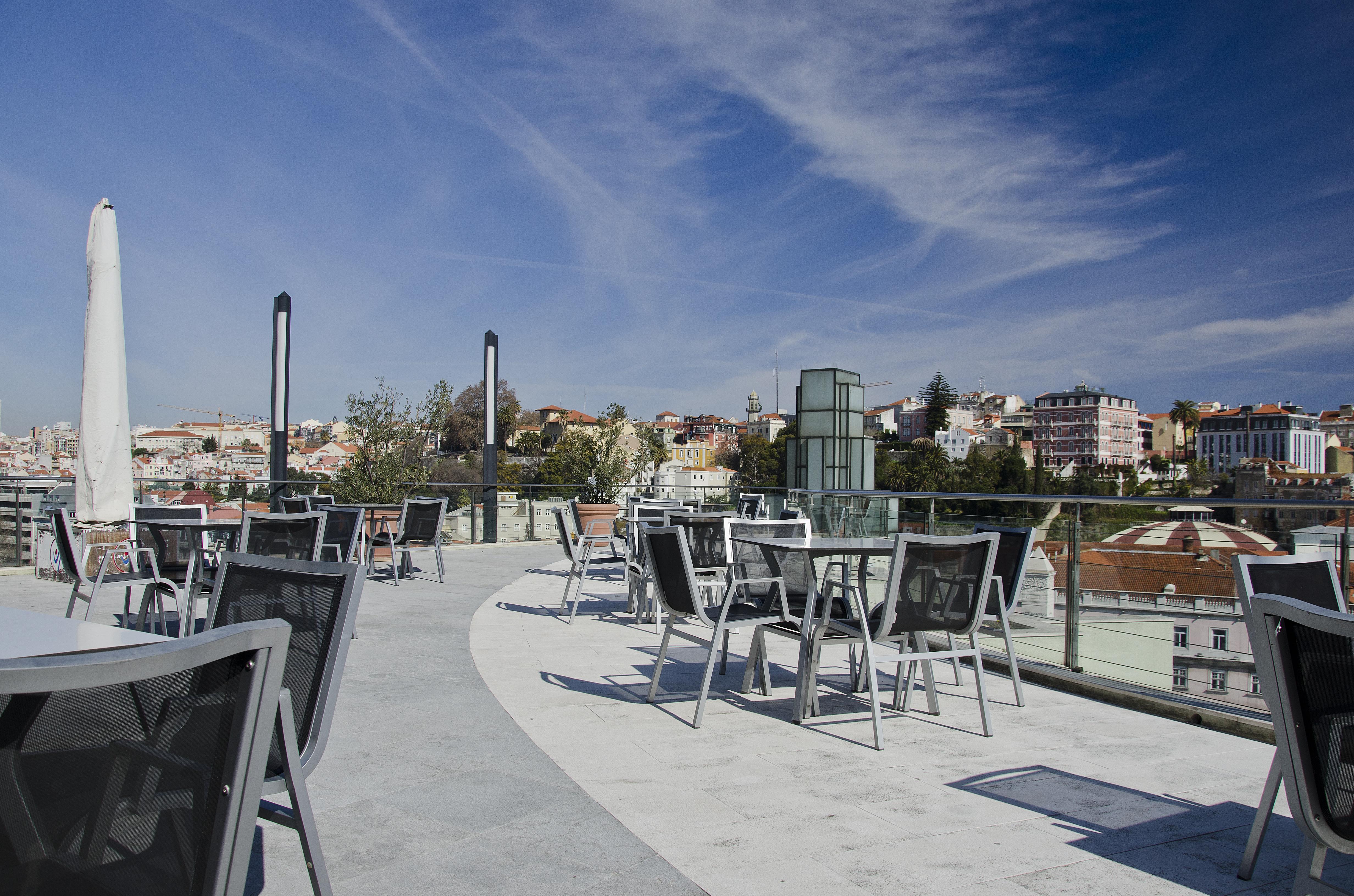 Apartahotel Vip Executive Eden 4*