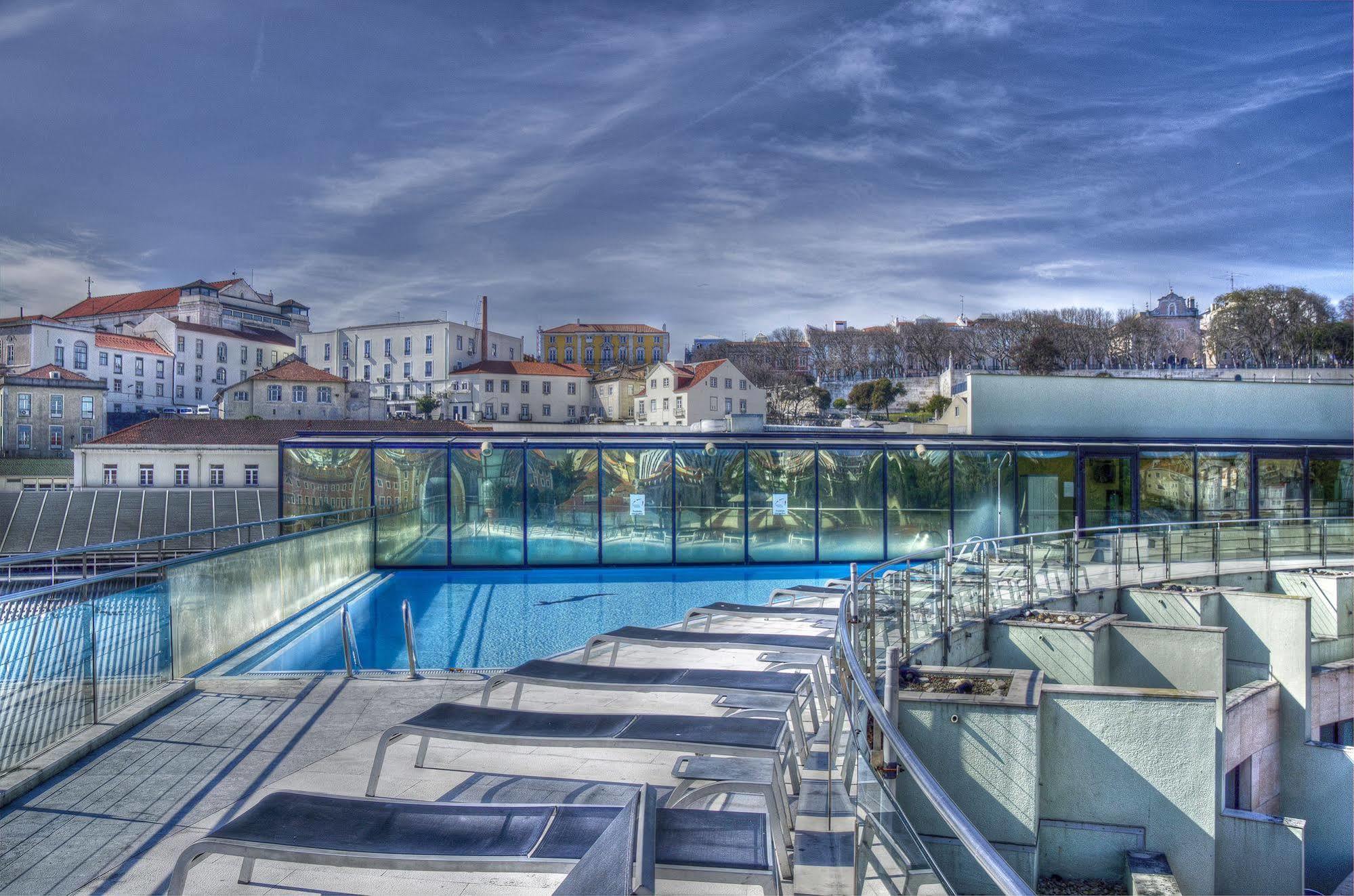 Apartahotel Vip Executive Eden 4*
